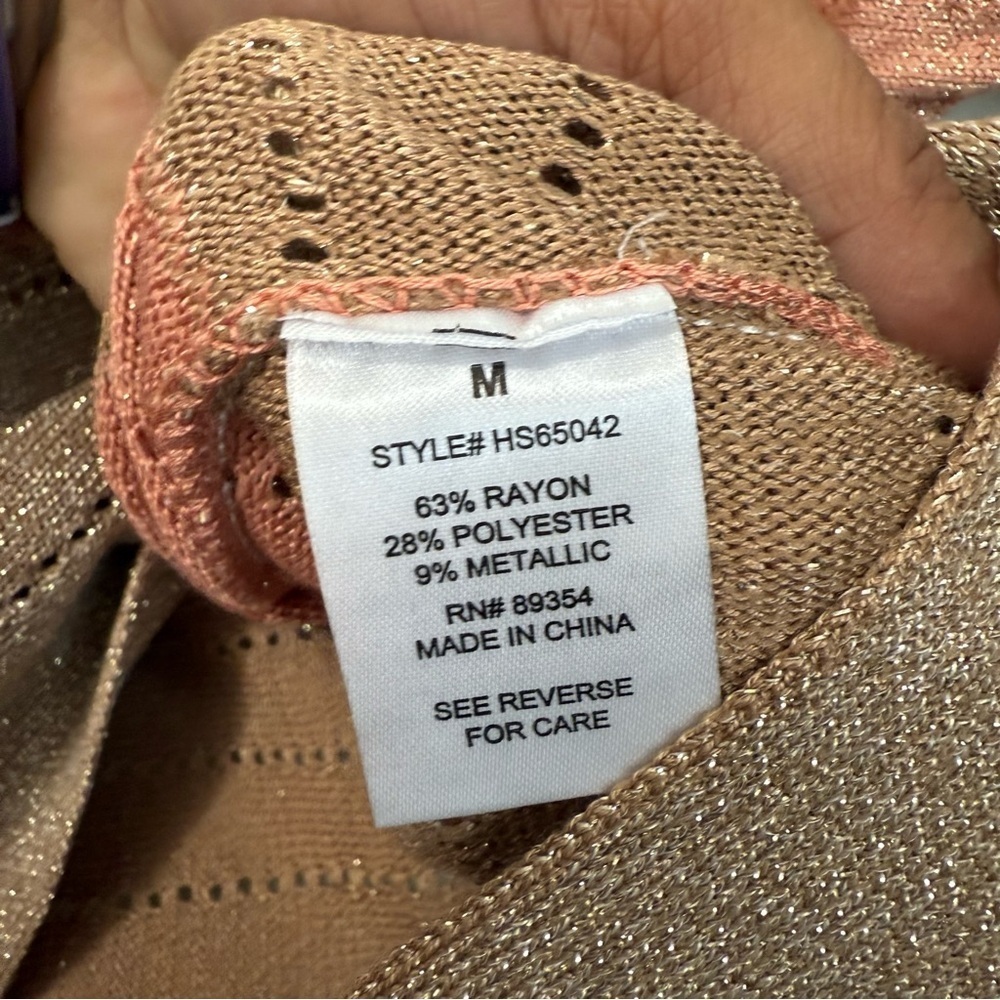 🧨 5/$25 Women's Ombre Lightweight Sweater - Peach and Beige - Picture 5 of 6